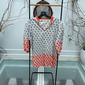 Shiraleah Gray and Orange Patterned Top